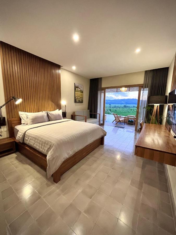 Boutique Villa Jogja Senang ジョグジャカルタ エクステリア 写真