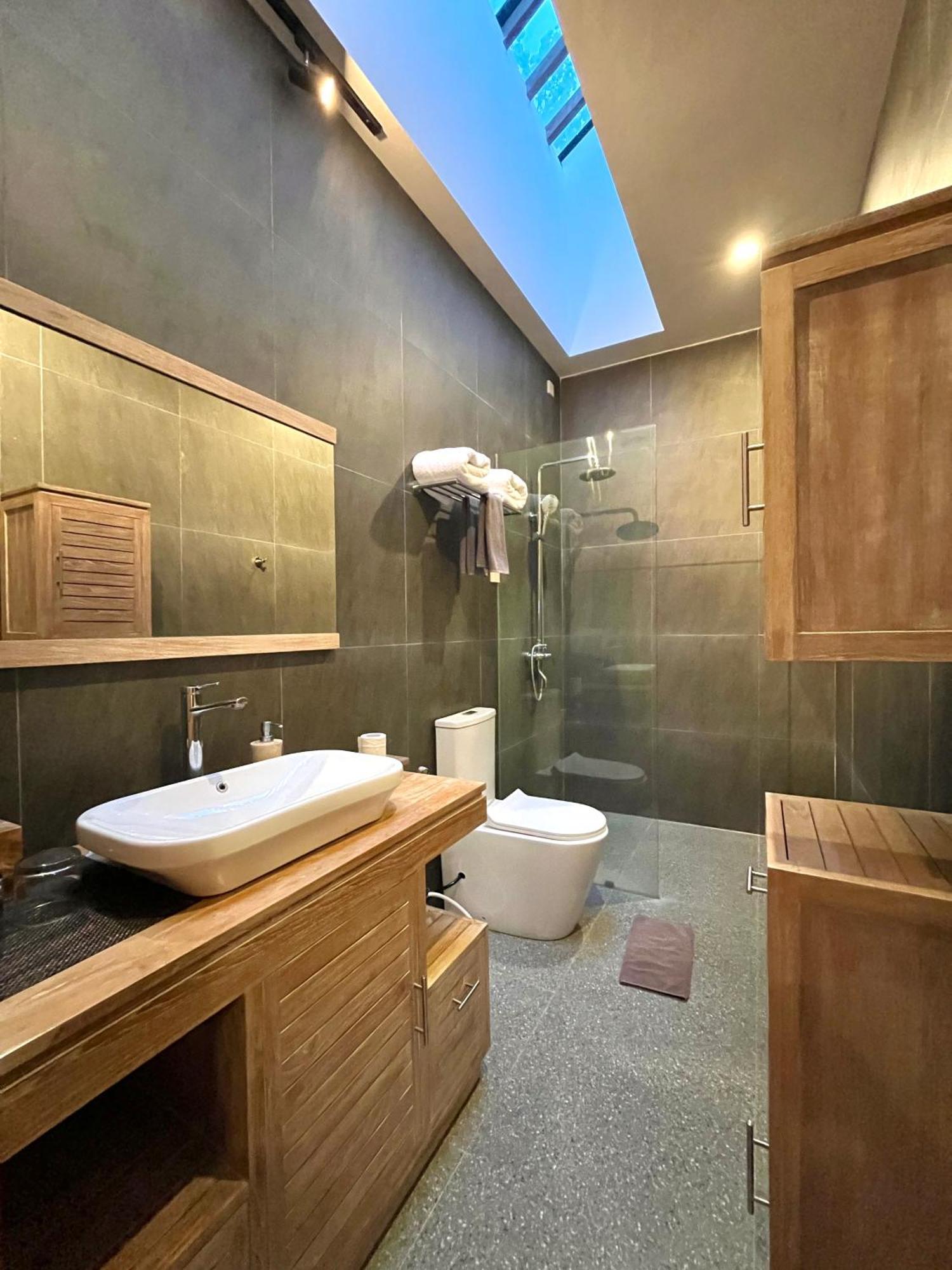 Boutique Villa Jogja Senang ジョグジャカルタ エクステリア 写真