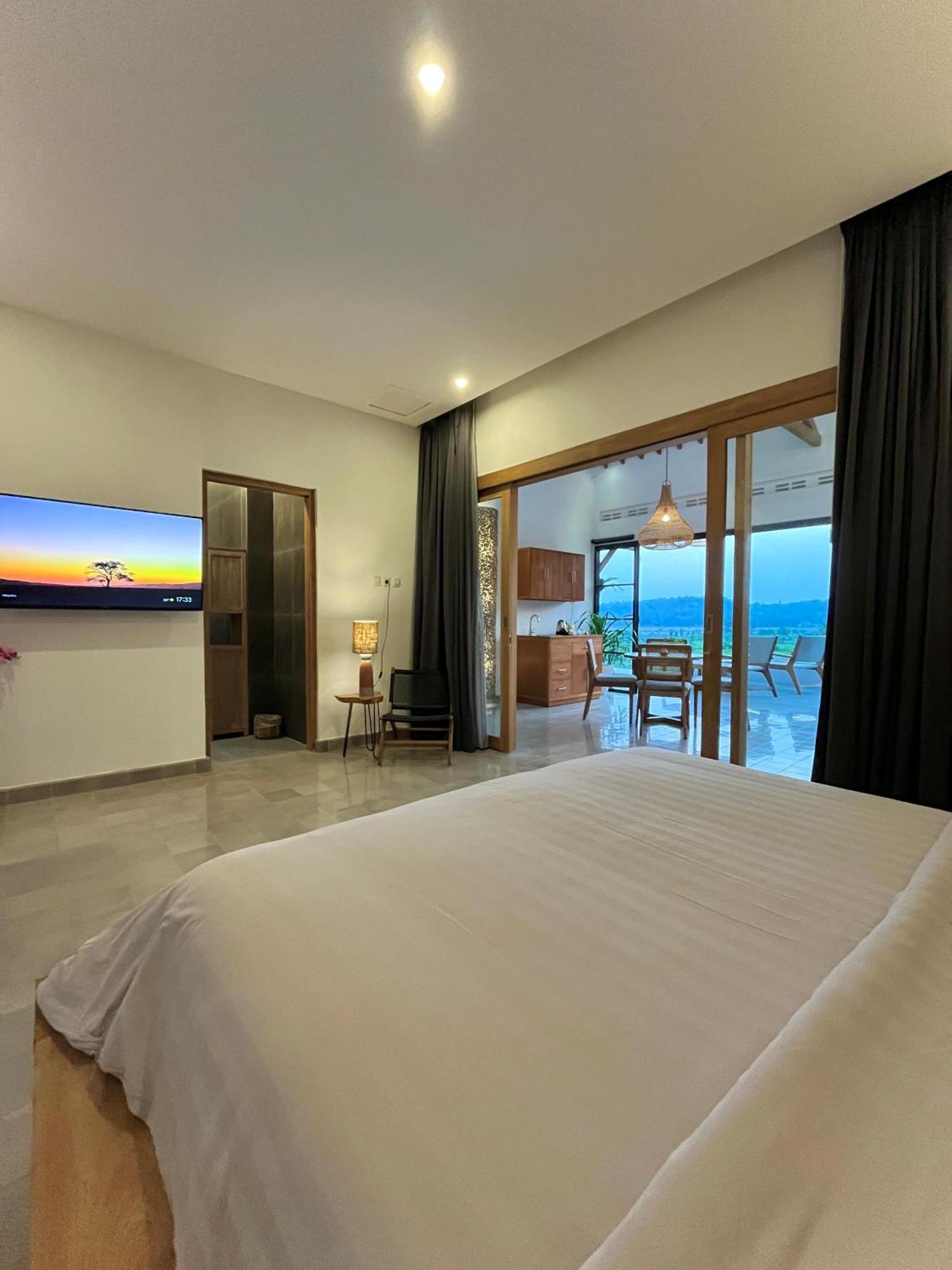 Boutique Villa Jogja Senang ジョグジャカルタ エクステリア 写真
